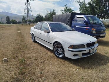машина инфинити: BMW 5 series: 2001 г., 3 л, Автоматтык, Бензин, Седан