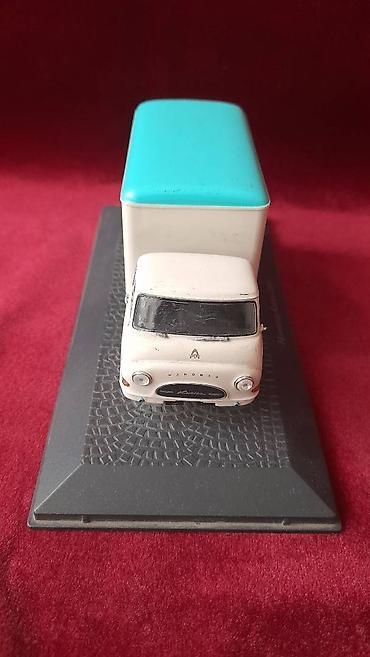 forward apache: 1960 Hanomag Kurier facility steward white green — 2