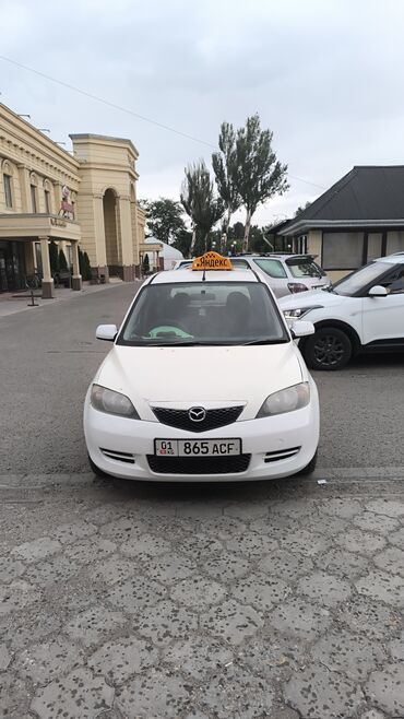 Mazda: Mazda Demio: 2003 г., 1.3 л, Автомат, Бензин, Универсал