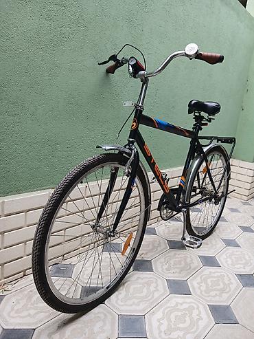 velo 28: Şəhər/klassik tipli STELS velosipedi Qiymət sondu - Rəng: qara — 2