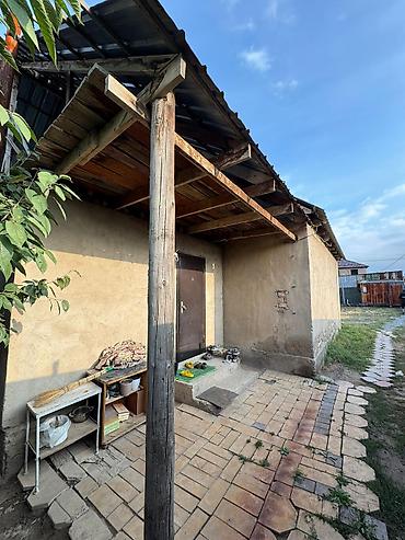 Продажа коттеджей и домов: Продаётся дом на просторном участке площадью 5 соток, идеально — 11