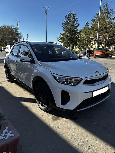 зеркало к5: Kia Stonic: 2019 г., 1.4 л, Автомат, Бензин, Кроссовер — 2