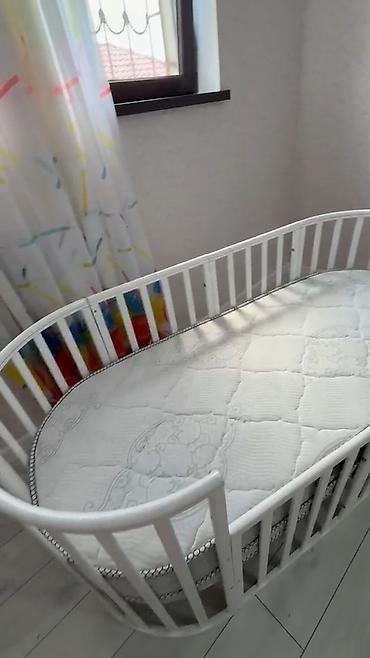 ortopedik matras: 2 eded çarpayı satıllr. 3-8 yaş usaq ucun nəzərdə tutulub. Çox az — 3