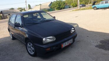 бишкек арзан машина: Volkswagen Golf: 1994 г., 1.8 л, Механика, Бензин, Хетчбек