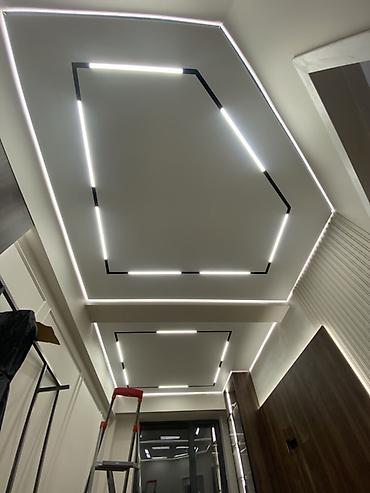 Натяжной потолок: Натяжные потолки с интегрированными световыми линиями - — 8