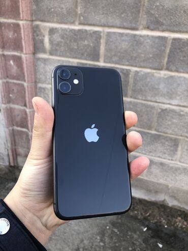 Apple iPhone: IPhone 11, Б/у, 64 ГБ, Черный, Зарядное устройство, Чехол, 82 %