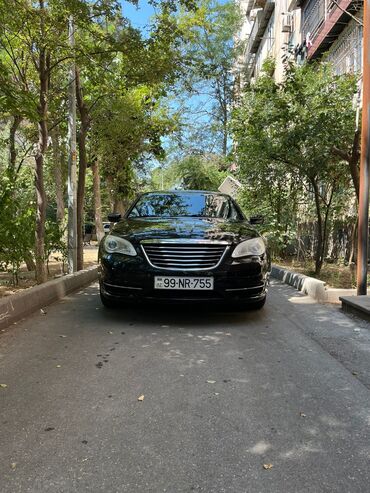 Chrysler 200: 2.4 l | 2012 il 166300 km Sedan