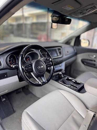 in car: Kia Carnival: 2020 г., 2.2 л, Автомат, Дизель, Минивэн — 6