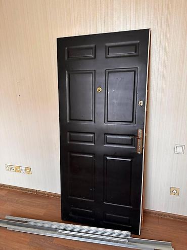 drel satisi: Seyf qapı satılır 110 azn.Ölçü:2.05×1 m.Yenidir,istifadə — 1