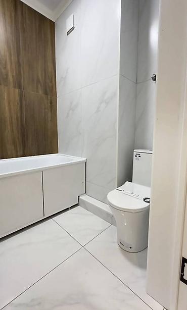 копер: 🏡 Продаётся 1-комнатная квартира — Коперника, 3 📐 Площадь: 40 м² 🏢 — 3