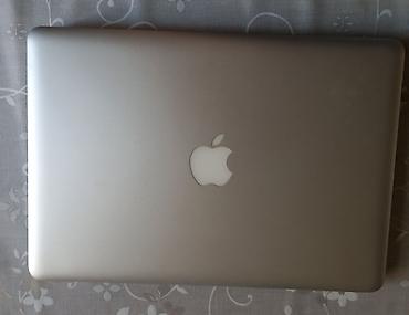 Apple MacBook Pro noutbuk - Korpus: gümüşü alüminium unibody