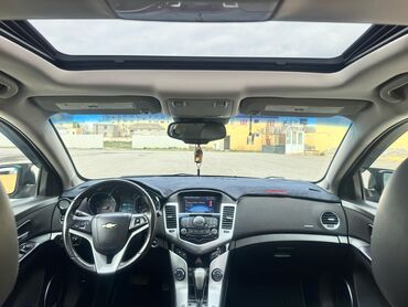 Chevrolet: Chevrolet Cruze: 1.4 l | 2014 il 199000 km Sedan — 7