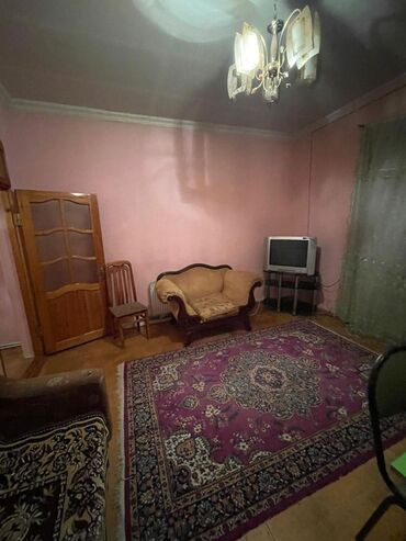 lenkeranda kiraye evler ayliq 2022: Bu mənzil geniş yaşayış sahəsi təklif edir və rahat yaşayış üçün ideal