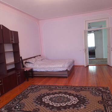 Günlük kirayə evlər: 250 kv. m, 5 otaqlı, Artezian quyusu, Kombi, İnternet -da lalafo.az — 6 Günlük kirayə evlər: 250 kv. m, 5 otaqlı, Artezian quyusu, Kombi, İnternet — 6