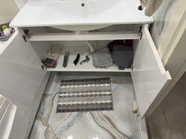 Hummer: İşlənmiş, Açılan, 2 qapılı Düz dolab