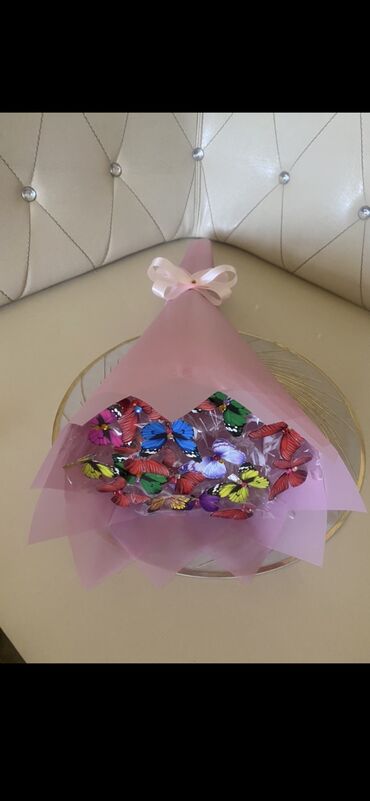 Hədiyyələr: Satilirlar endirim olub .Gul buketler 20m.Cadirilma Hezi Aslaniv — 12