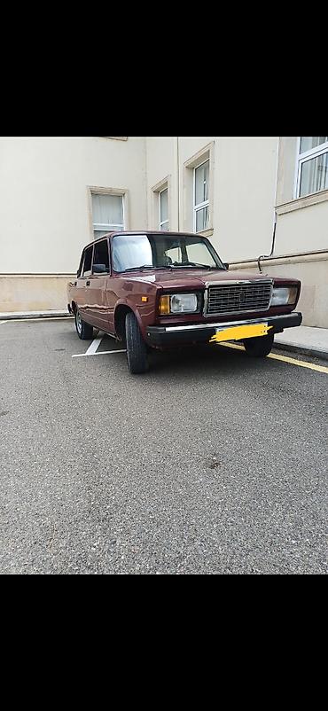 lada 2107 ehtiyat hisseleri: VAZ 2107, tünd albalı rəng, sedan kuzov. Texniki xüsusiyyətlər: - — 8