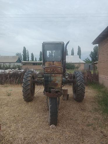 водный техника: Трактор рядный (узкорядный) с кабиной Описание: - Узкая передняя — 1