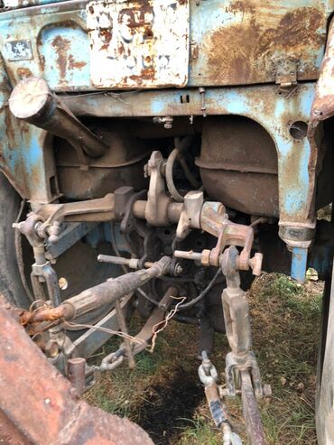 Другие тракторы: Трактор колесный, советского типа (ориентировочно класс МТЗ/ЮМЗ с — 3