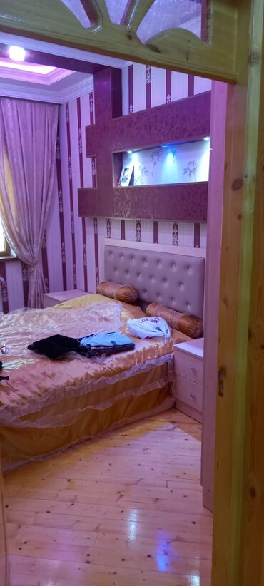yeni suraxanı ev: Ev yeni tikilidir Mərkəzi klinikanın yaxınlığı. Kommunallar