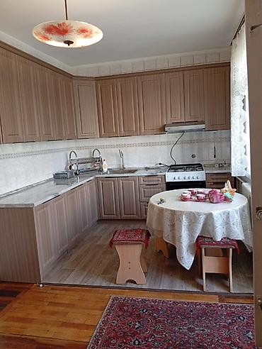 Долгосрочная аренда квартир: Сдаю 3-х комнатную квартиру 4/5, 93 кв. м., индивидуалка, 2 санузла at lalafo.kg — 1 Долгосрочная аренда квартир: Сдаю 3-х комнатную квартиру 4/5, 93 кв. м., индивидуалка, 2 санузла — 1