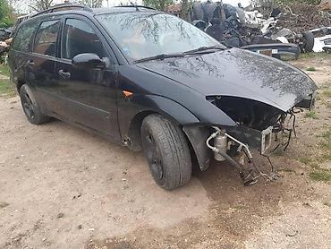 tepih crni: 1.8 16V DELOVI ZA FORD FOCUS OD 1998. DO 2001. GOD. | Fokus 1.8 — 1