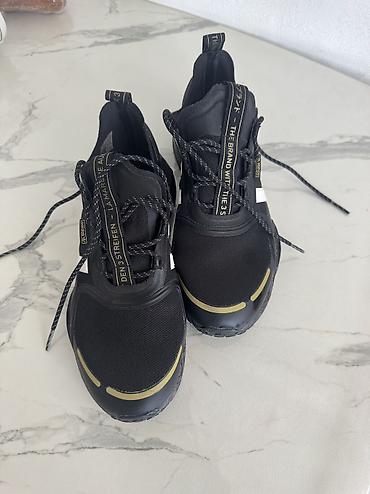 petronas: Мужские кроссовки, 43, 44, Adidas Originals, Б/у, цвет - Черный, Самовывоз — 3