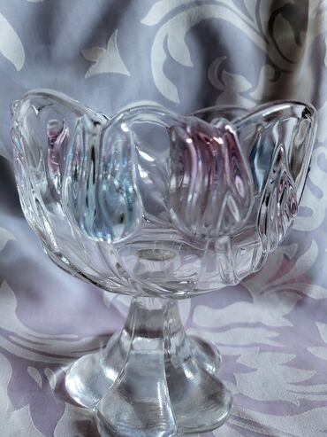 Ostalo posuđe: Bombonijera nova tkz tulipan Walther,Nemacka iz 70ih. Bombonijera na lalafo.rs — 6 Ostalo posuđe: Bombonijera nova tkz tulipan Walther,Nemacka iz 70ih. Bombonijera — 6