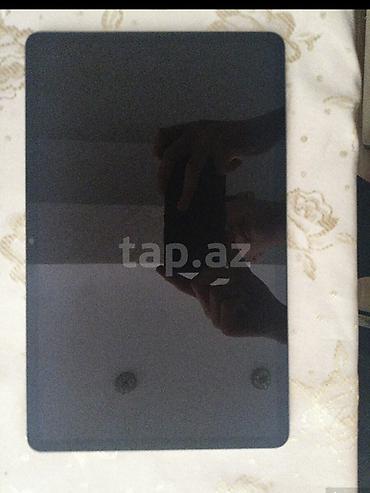 Digər planşetlər: HONOR Pad X9a planşet Xüsusiyyətlər: - Geniş ekranlı şık korpus (incə — 3