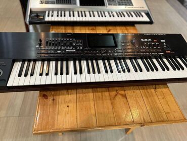 korg pa 700: Синтезатор, Korg, Новый