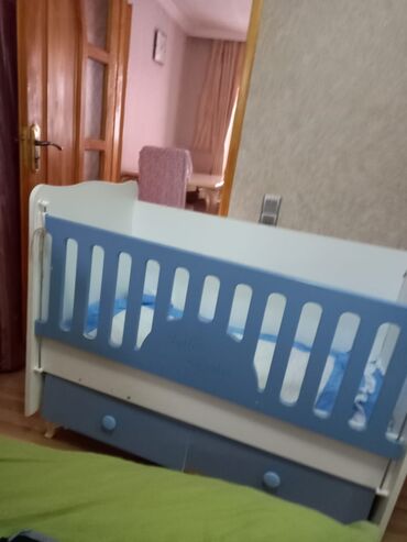 korpe qiz sekilleri: Oğlan və qız üçün, Dördbucaq, Beşik, Dəst ilə, Matrassız, Yellənmə mexanizmsiz