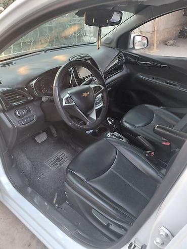 dodge hellcat: Chevrolet Spark: 2018 г., 1 л, Вариатор, Бензин, Хэтчбэк — 6