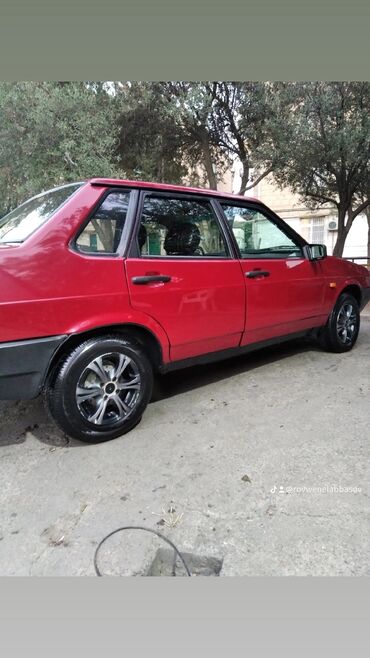 vaz 21099 satilir: VAZ (LADA) 21099: 1.5 l | 1993 il 38000 km Sedan