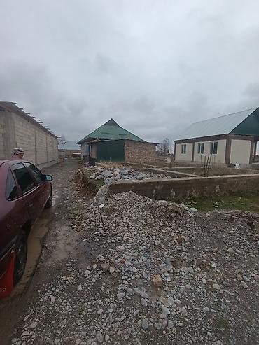 балыкчы место: 📌в селе Ак-Суу в верхней части Беловодское продается дом из 2-х комнат — 2