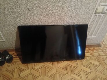 usb endoskop: Böyük ekran LED televizor - Təxminən 40 / 43 düym diaqonal, nazik