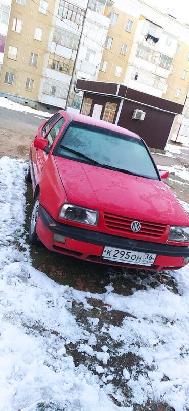 фолксваген вента: Volkswagen Vento: 1996 г., 1.8 л, Механика, Бензин, Седан