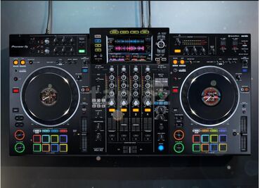 Mikşerlər: Pioneer XDJ-XZ Yeni: Orijinal qablaşdırmada Mikrofon girişlərinin