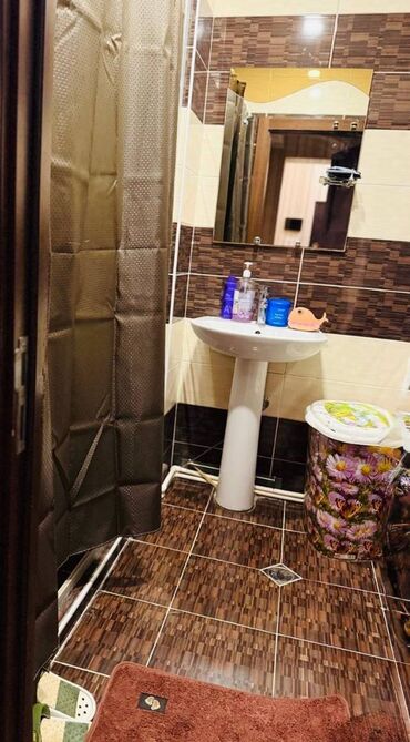 Yeni tikili: 3 otaqlı, Yeni tikili, 83 kv. m — 4