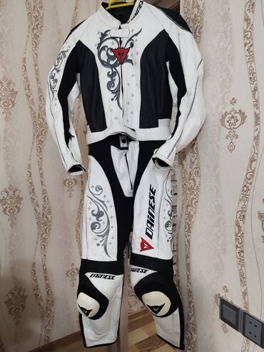 İdman formaları: Dainese orijinal motosiklet kombinezonu — 2-ci əl, əla vəziyyətdə