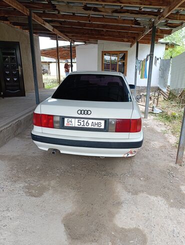 потолок бмв е34: Audi 80: 1992 г., 2 л, Механика, Бензин, Седан