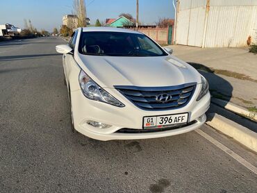 Hyundai: Hyundai Sonata: 2011 г., 2 л, Автомат, Бензин, Седан