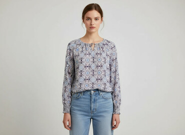 niebieska bluzki z krótkim rękawem: Blue, Women's blouse, size S