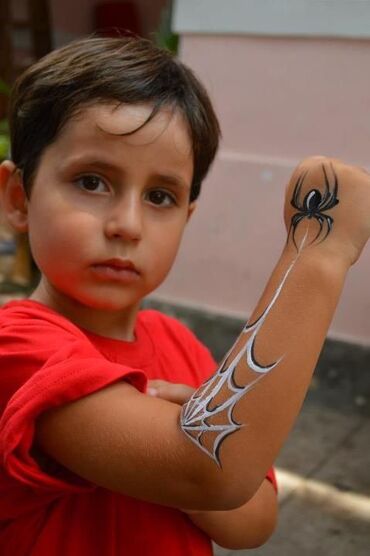 Организация мероприятий: Аквагрим 1 час (20 детей)-1000 сом При заказе от двух 2-х часов и — 1