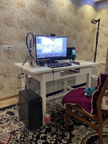 стол и стулья для гостиной: Компьютер, ОЗУ 16 ГБ, Игровой, Б/у, HDD