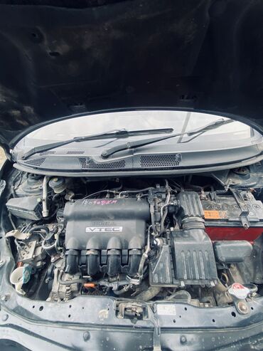 Honda: Honda Fit: 2003 г., 1.5 л, Вариатор, Бензин, Хэтчбэк — 11