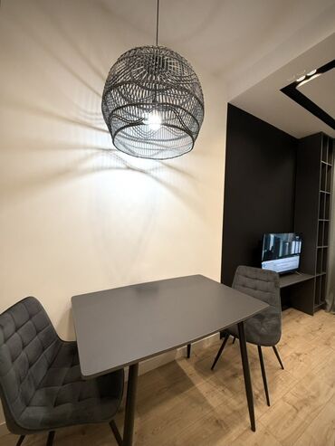 Посуточная аренда квартир: 2 комнаты, Душевая кабина, Постельное белье, Кондиционер — 3