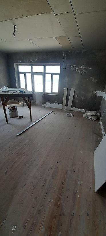 ehmedlide ev: 6 otaqlı, 6 kv. m, Kredit yoxdur, Orta təmir — 2