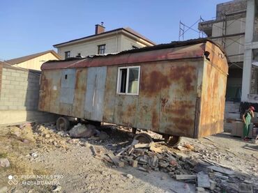 вагончик аренда: Сдается передвижной строительный вагончик на колесах, предназначенный