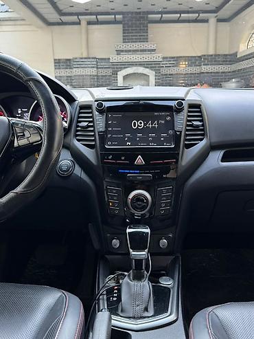 sonata d8: Ssangyong Tivoli: 2019 г., Кроссовер — 9