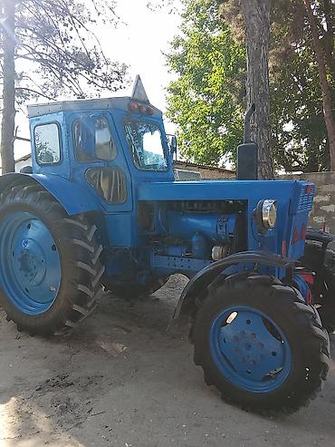 howo yuk masini: Mavi rəngli Belarus tərzli təkərli traktor Texniki xüsusiyyətlər və — 9